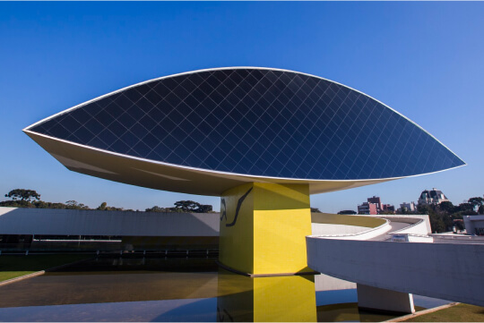 Difference between Solar and Traditional Power